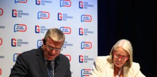 LGNSW and Country Mayors sign new advocacy MoU
