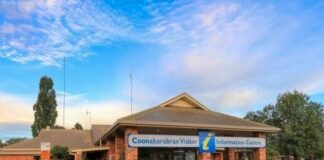 Coonabarabran visitor centre rates in state’s top three